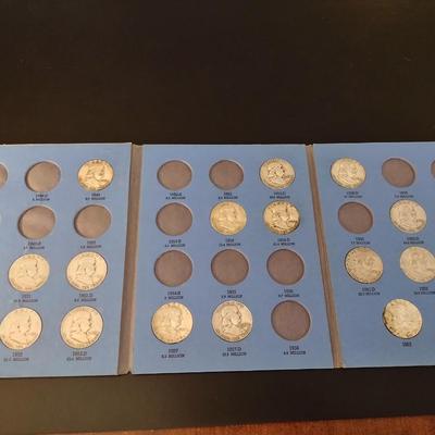 U.S. Mint Benjamin Franklin Silver Half Dollar Collection Book Incomplete Circulated (#52)