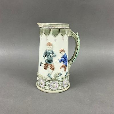 D944 Rare Antique Etruscan Majolica Pitcher