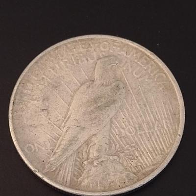 1922 U.S. Mint Peace Silver Dollar Circulated (#60)