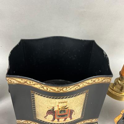 D946 Decorative Elephant Figures and Decor