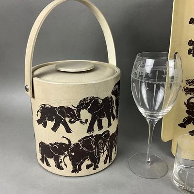 K952 Mid Century Modern Elephant Tray with Icebucket and Two Etched Glasses