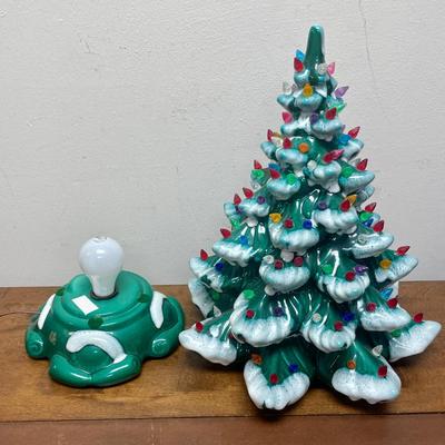 Vintage Atlantic Mold Style Ceramic Lighted Christmas Tree