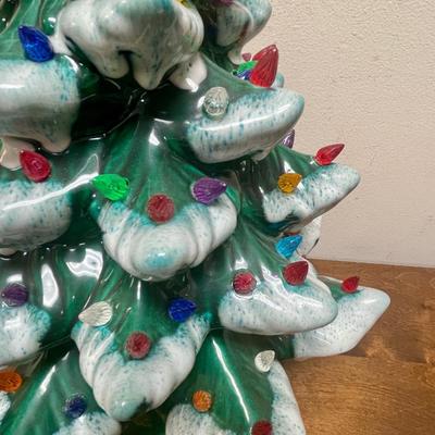 Vintage Atlantic Mold Style Ceramic Lighted Christmas Tree