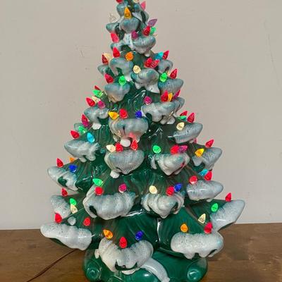 Vintage Atlantic Mold Style Ceramic Lighted Christmas Tree