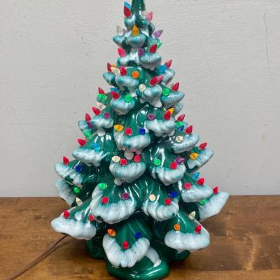 Vintage Atlantic Mold Style Ceramic Lighted Christmas Tree