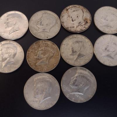 Assortment of 1966-1969 U.S. Mint Kennedy Silver Half Dollar Circulated (#84)