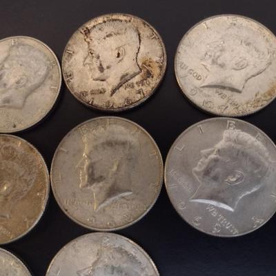 Assortment of 1966-1969 U.S. Mint Kennedy Silver Half Dollar Circulated (#84)