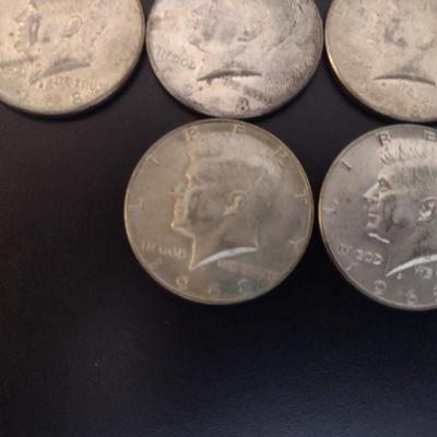 Assortment of 1968 U.S. Mint Kennedy Silver Half Dollar Circulated (#85)