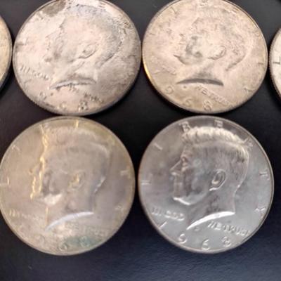 Assortment of 1968 U.S. Mint Kennedy Silver Half Dollar Circulated (#85)