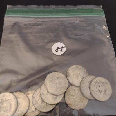 Assortment of 1968 U.S. Mint Kennedy Silver Half Dollar Circulated (#85)