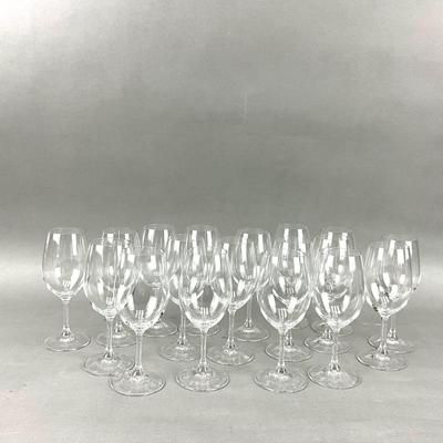 D965 Set of 18 Riedel Wine Glasses