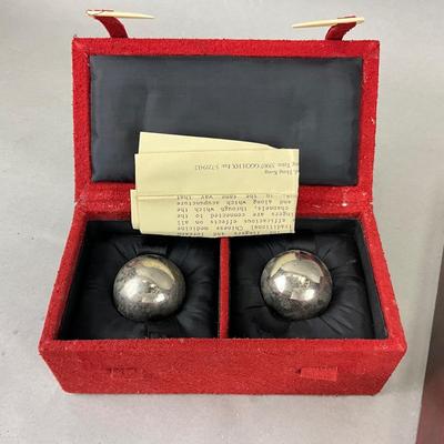 D973 Set of Lacquered Boxes and Chinese Boading