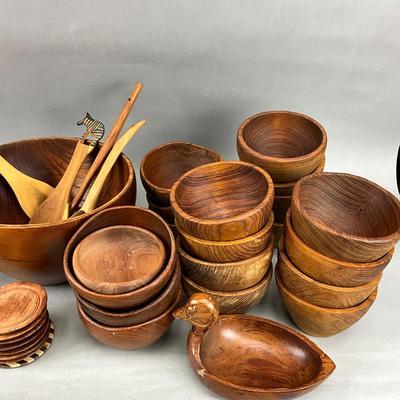 K989 Wooden Salad Bowl Set with Serving Accessories