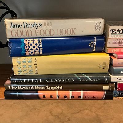 K989 Lot of Various Cookbooks