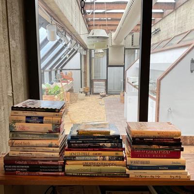 K990 Large Collection of Vintage Cookbooks