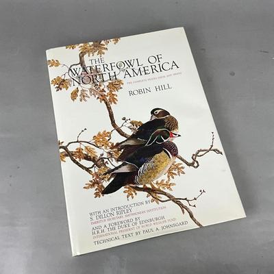O1000 Large Waterfowl of North America Signed Book by Robin Hill