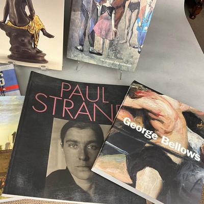 O1012 Large lot of Art Books
