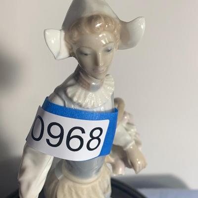 Lladro Figurine - Girl With Flowers