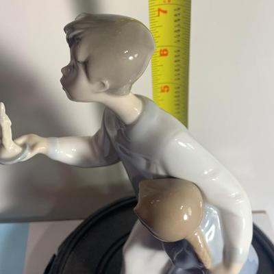 Lladro Figurine - Boys In Sleepware