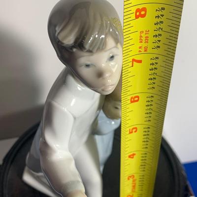 Lladro Figurine - Boys In Sleepware