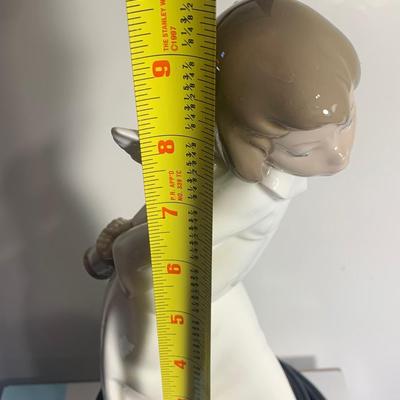 Lladro Figurine - Angel Girl w/Lantern