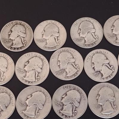 Assortment of 1941-1949 U.S. Mint Washington Head Silver Quarters Circulated (#86)