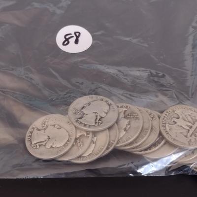 Assortment of 1941-1949 U.S. Mint Washington Head Silver Quarters Circulated (#88)