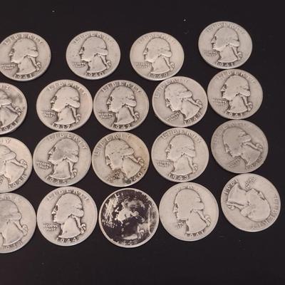 Assortment of 1941-1949 U.S. Mint Washington Head Silver Quarters Circulated (#88)