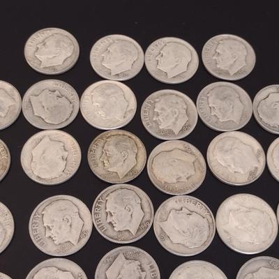 Assortment of 1940's-1950's U.S. Mint Roosevelt Head Silver Dimes Circulated (#91)