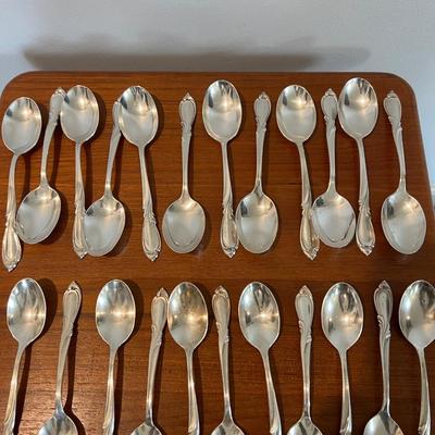 International Sterling Rhapsody Flatware Set 70 Pc. 2548 g.