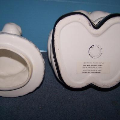 LOT 9 GREAT CERAMIC SANTA CLAUS COOKIE JAR