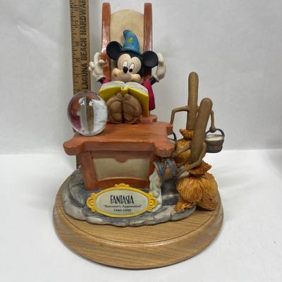 WALT DISNEY FANTASIA MICKEY w/BROOM SORCERER CRYSTAL BALL 1990 50th ANNIVERSARY SCHMID LE MUSIC BOX