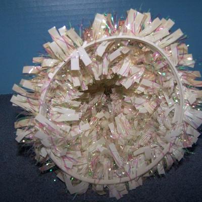 LOT 18 GREAT CHRISTMAS STUFF--DEBBIE MUMM TELCO plus