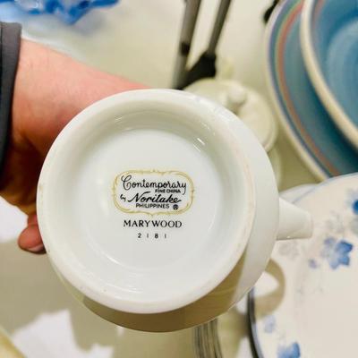 Caleca Ceramic Lot