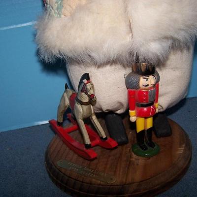 LOT 27 HUGE COLLECTABLE ARTIST SANTA--LINDA RANDALL