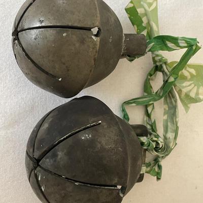 Vintage 2 jingle bells