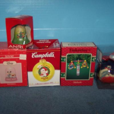 LOT 33 COLLECTABLE ORNAMENTS-- CAMPBELL'S/ANRI/COKE/ENESCO/SCHMID