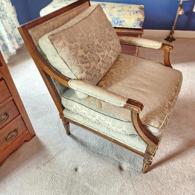 Vintage Arm Chair