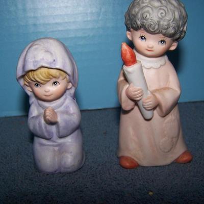 LOT 39 LOVELY COLLECTABLE NATIVITY FIGURINES HOMCO 5602