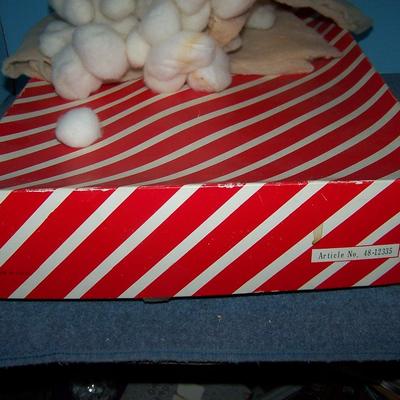 LOT 41 SPECTACULAR VINTAGE CHRISTMAS PUTZ LIGHTED VILLAGE BOX SET
