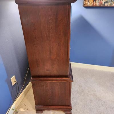 2 Over 5 Chest of Drawers