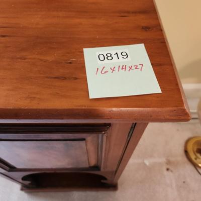 Vintage Night Stand Side Table 16x14x27