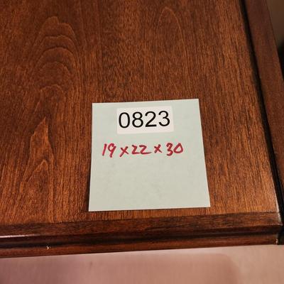 Pair Wood 2 Drawer File Cabinets 19x22x30