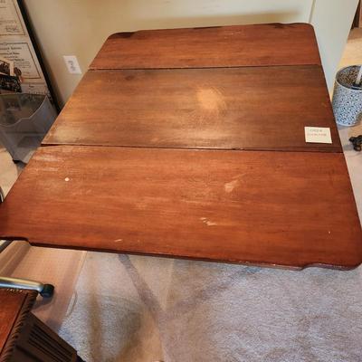 Vintage Drop Leaf Table 51x40x28 21" with Leaves dropped