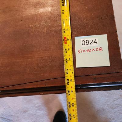 Vintage Drop Leaf Table 51x40x28 21" with Leaves dropped
