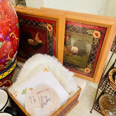 Tuscan Style Dispenser Lot