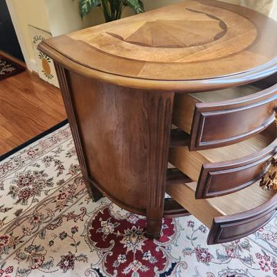 3 Drawer Bowfront End Table 28x18x26H
