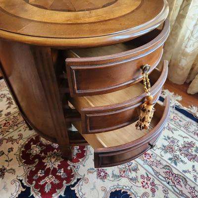 3 Drawer Bowfront End Table 28x18x26H