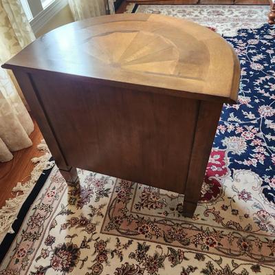 3 Drawer Bowfront End Table 28x18x26H