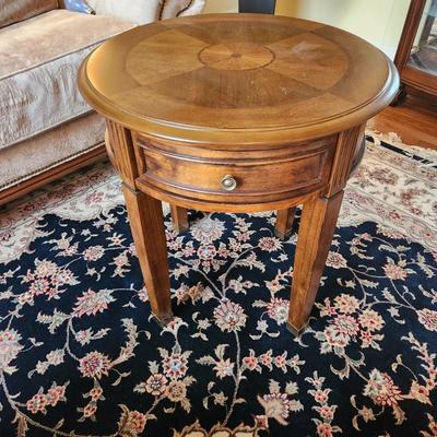 Round Side Table w 1 Drawer 24"Dia x26"H